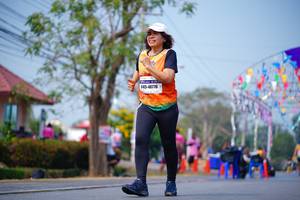 BIB: 40776
                            <button type="button" onclick="openModal(10090047)" class="btn btn-primary btn-sm float-right btn-popup" data-toggle="modal" data-target=".modal-high-quality">
                        <i class="fas fa-shopping-cart"></i> Add to Cart
                    </button>
                                            <button type="button" onclick="isThisMe(10090047, true)" class="btn btn-success btn-sm float-right btn-popup btn-isme hidden" data-toggle="tooltip" data-placement="bottom" title="นี่คือรูปของคุณใช่ไหม คลิกที่นี่เพื่อเอาเข้าอัลบั้ม">
                        <i class="fas fa-plus"></i> Add to album
                    </button>
                    <button type="button" onclick="isThisMe(10090047, false)" class="btn btn-warning btn-sm float-right btn-popup btn-isnotme hidden">
                        <i class="fas fa-ban"></i> Remove from album
                    </button>